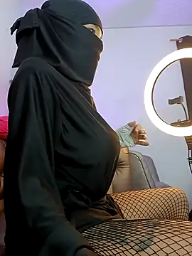 azahara faraah online show from September 25, 4:13 pm