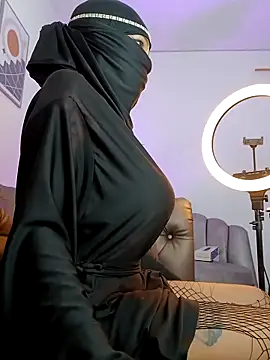 azahara faraah online show from October 24, 6:29 pm