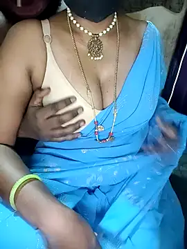 Snapshot of tamil-suba chatting on October 4, 7:15 pm tamil-suba online show from October 4, 7:15 pm