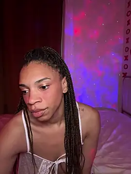 Snapshot of goddesskash chatting on February 21, 3:30 am goddesskash online show from February 21, 3:30 am