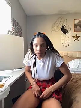 goddesskash online show from February 19, 7:16 pm