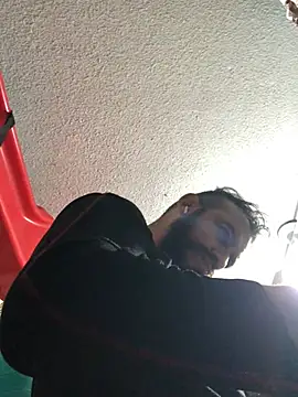 Snapshot of leonardohot1987 chatting on January 21, 5:16 am leonardohot1987 online show from January 21, 5:16 am