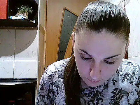 Yuliia30 online show from March 7, 8:25 pm