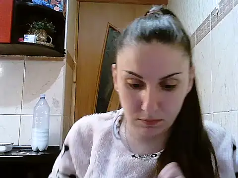 Yuliia30 online show from April 15, 7:58 pm