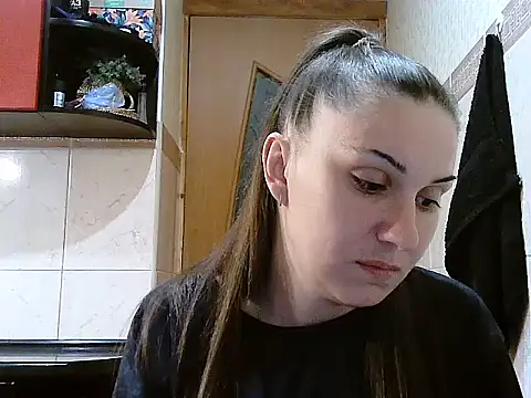 Yuliia30 online show from May 12, 3:07 pm