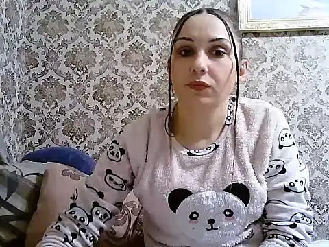 Snapshot of Yuliia30 chatting on October 16, 2:36 pm Yuliia30 online show from October 16, 2:36 pm