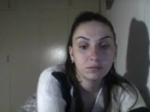 Snapshot of Yuliia30 chatting on February 26, 12:20 am Yuliia30 online show from February 26, 12:20 am