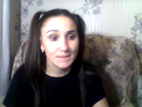 Snapshot of Yuliia30 chatting on February 23, 4:24 pm Yuliia30 online show from February 23, 4:24 pm