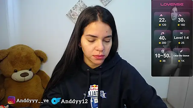 Snapshot of Anddyy__ chatting on June 2, 1:33 pm Anddyy online show from June 2, 1:33 pm