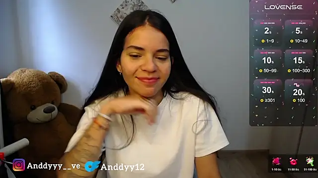 Snapshot of Anddyy__ chatting on May 13, 2:13 pm Anddyy online show from May 13, 2:13 pm
