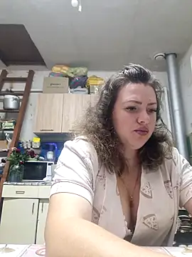 Snapshot of Jyleta chatting on July 16, 9:01 pm Jyleta online show from July 16, 9:01 pm