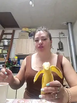 Snapshot of Jyleta chatting on July 15, 10:06 pm Jyleta online show from July 15, 10:06 pm