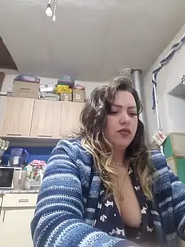 Snapshot of Jyleta chatting on February 1, 1:55 am Jyleta online show from February 1, 1:55 am