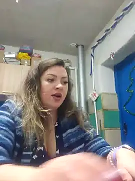 Snapshot of Jyleta chatting on February 2, 9:45 pm Jyleta online show from February 2, 9:45 pm