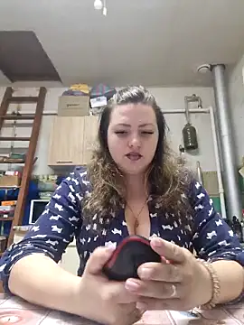 Jyleta online show from April 4, 5:41 pm