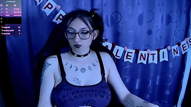 Snapshot of Kimlennox_ chatting on February 11, 10:18 pm Kimlennox online show from February 11, 10:18 pm