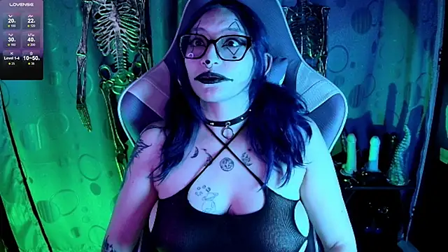 Snapshot of Kimlennox_ chatting on November 4, 3:27 pm Kimlennox online show from November 4, 3:27 pm