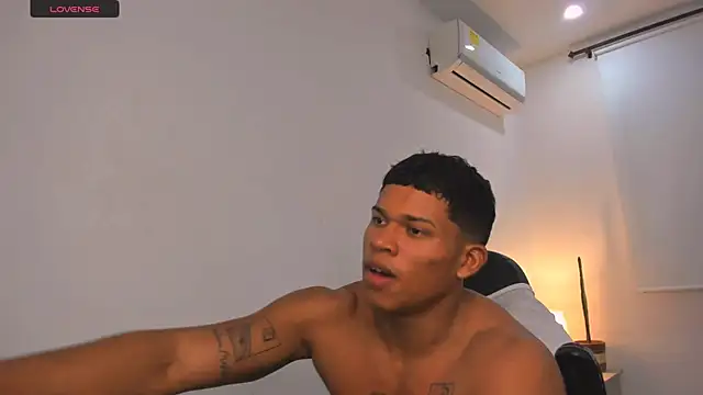 maxsteel177 online show from March 11, 12:11 am