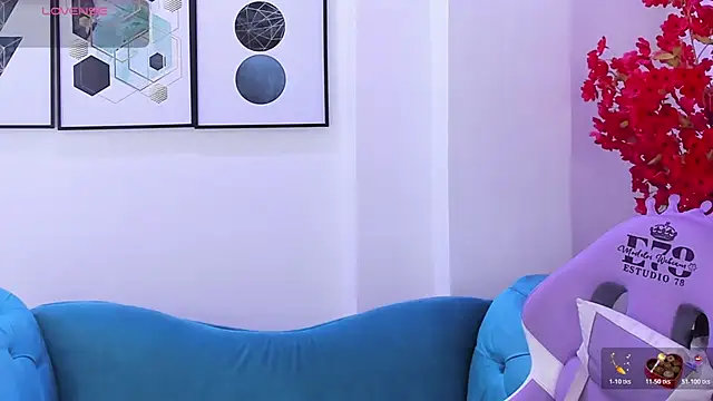 Snapshot of Akaza_Hakuji_ chatting on February 19, 12:24 pm Akaza Hakuji online show from February 19, 12:24 pm