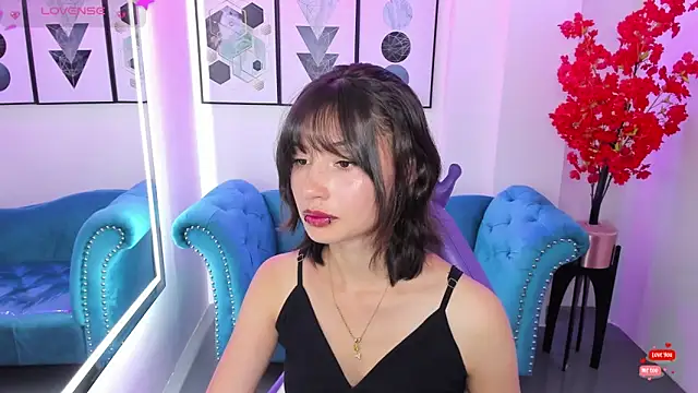 Snapshot of Akaza_Hakuji_ chatting on September 24, 12:33 pm Akaza Hakuji online show from September 24, 12:33 pm