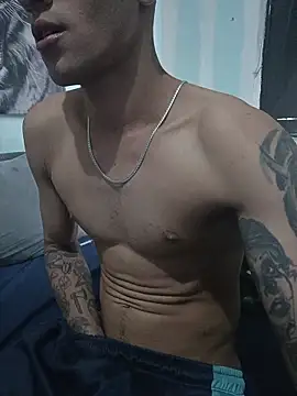 dany hardy online show from November 12, 2:43 pm