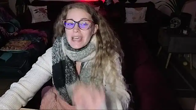 Miss luxiole online show from November 7, 5:39 pm