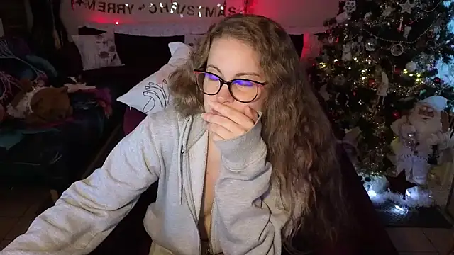 Miss luxiole online show from December 22, 7:52 am