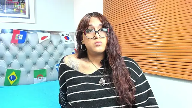 Snapshot of kathepickmanx chatting on June 25, 3:48 am kathepickmanx online show from June 25, 3:48 am