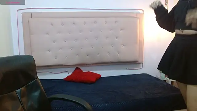 kathepickmanx online show from December 23, 3:28 am