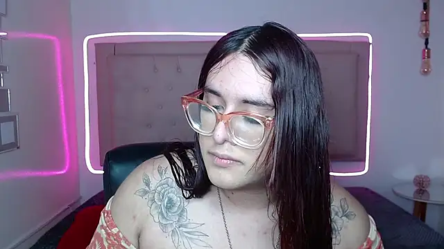 Snapshot of kathepickmanx chatting on October 12, 3:41 am kathepickmanx online show from October 12, 3:41 am