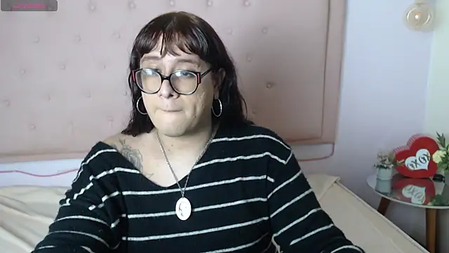 kathepickmanx online show from March 22, 4:05 am