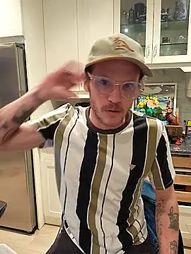 SoxxyNsh online show from March 28, 12:44 am