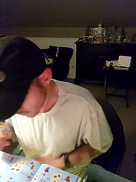 SoxxyNsh online show from December 1, 3:40 am