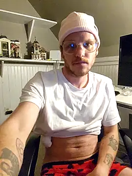 SoxxyNsh online show from February 4, 1:55 am