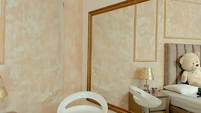 LilaBeily online show from January 13, 1:45 am