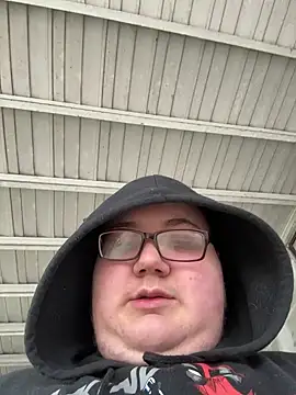 Bigcokz123456 online show from April 25, 7:11 pm