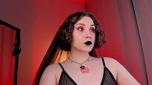 Eva Moss  online show from March 4, 10:49 pm