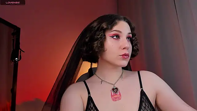 Eva Moss  online show from February 19, 8:52 pm