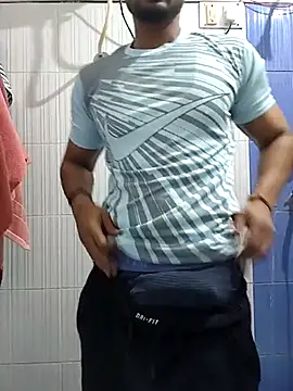 13horny13 online show from February 18, 2:49 am