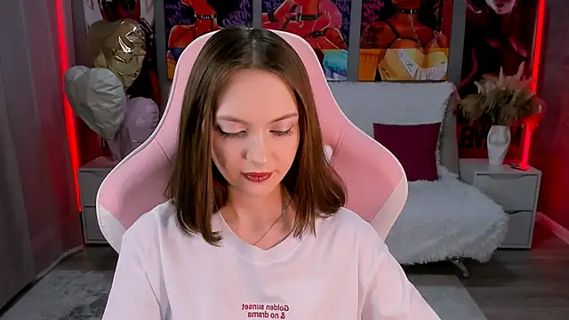 JesssWalker online show from March 22, 8:10 pm