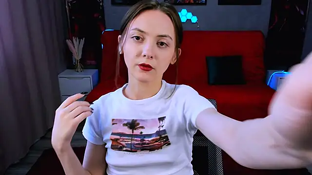 Snapshot of JesssWalker chatting on March 19, 9:28 am JesssWalker online show from March 19, 9:28 am