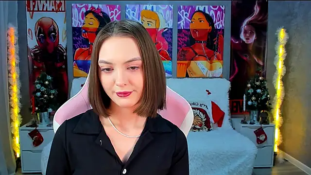 Snapshot of JesssWalker chatting on December 14, 6:57 pm JesssWalker online show from December 14, 6:57 pm