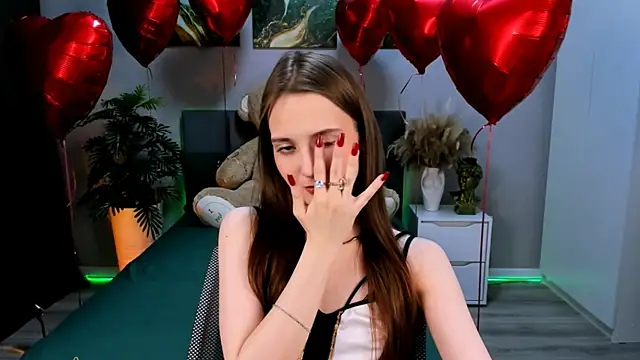Snapshot of SamanthaaaWalker chatting on February 21, 2:06 pm SamanthaaaWalker online show from February 21, 2:06 pm