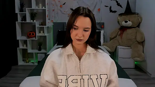 Snapshot of SamanthaaaWalker chatting on October 23, 6:50 pm SamanthaaaWalker online show from October 23, 6:50 pm