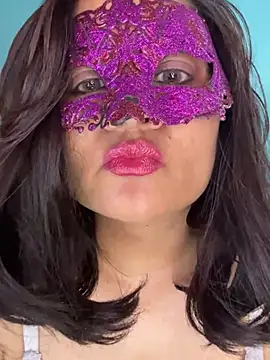 Snapshot of Ayeshaa__25 chatting on January 28, 1:38 pm Ayeshaa  25 online show from January 28, 1:38 pm