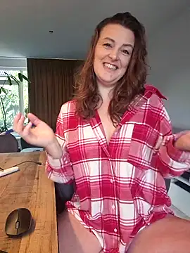 cumtomama online show from October 4, 11:34 am