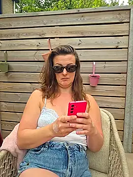 cumtomama online show from May 31, 3:29 pm