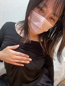 Snapshot of momo-love chatting on February 3, 5:40 am momo-love online show from February 3, 5:40 am