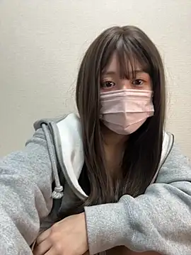Snapshot of momo-love chatting on March 19, 2:16 am momo-love online show from March 19, 2:16 am