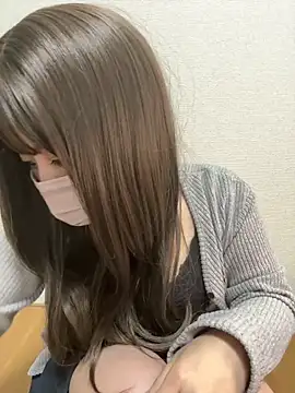 Snapshot of momo-love chatting on March 15, 4:57 am momo-love online show from March 15, 4:57 am
